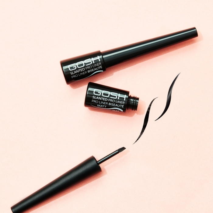 Gosh SLANTED PRO LINER eyeliner w kałamarzu Gosh SLANTED PRO LINER eyeliner w kałamarzu - obrazek 2